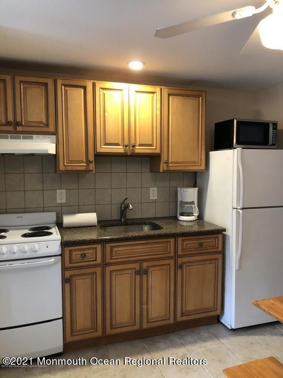 Foto del edificio - 67 Fielder Ave