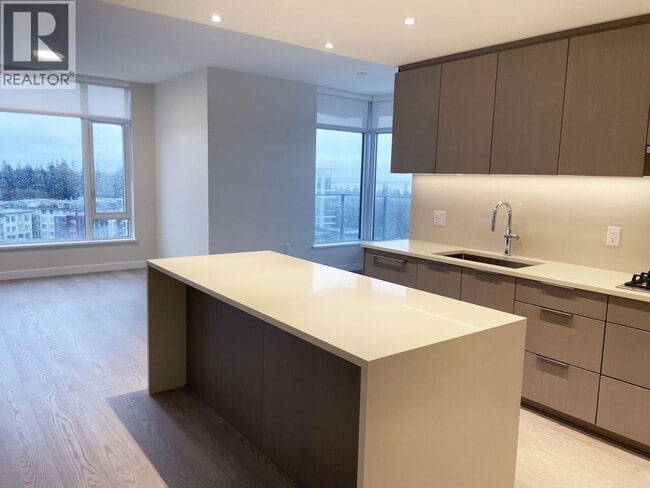 Building Photo - 6138 Birney Ave