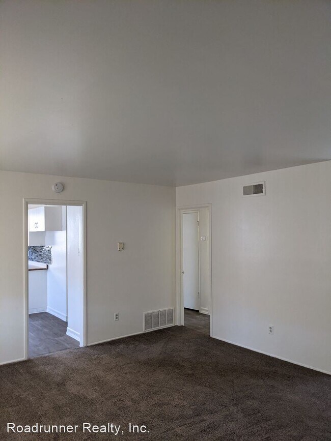 Building Photo - 2 br, 1 bath House - 73449 Yucca Ave