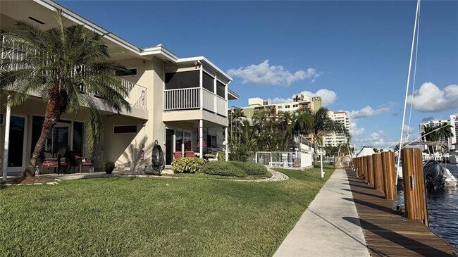 Foto del edificio - 2850 NE 30th St
