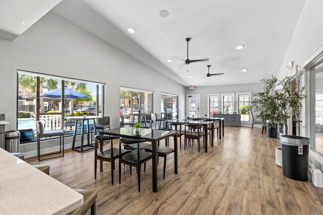 Building Photo - The Abbey at Energy Corridor