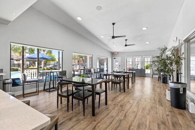 Building Photo - The Abbey at Energy Corridor