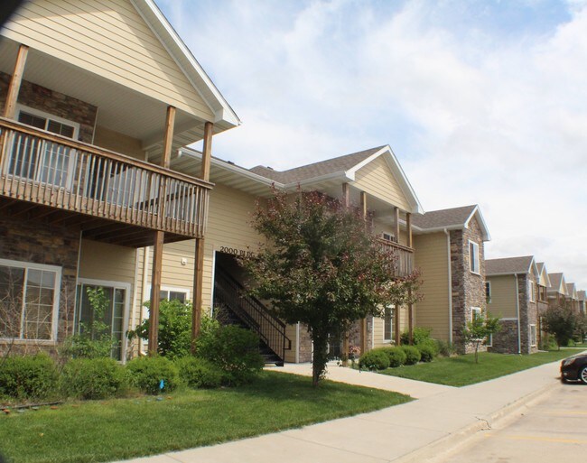 Foto del edificio - 2000 Meadow Ct