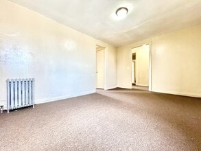 Building Photo - 878 Bryant Ave