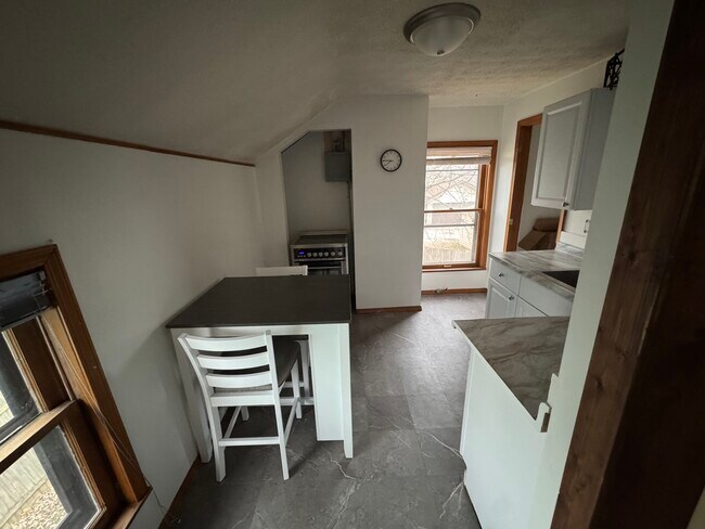 Foto del edificio - 1414 Arbor Ave