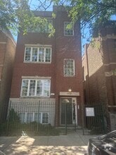 Building Photo - 1721 W Julian St