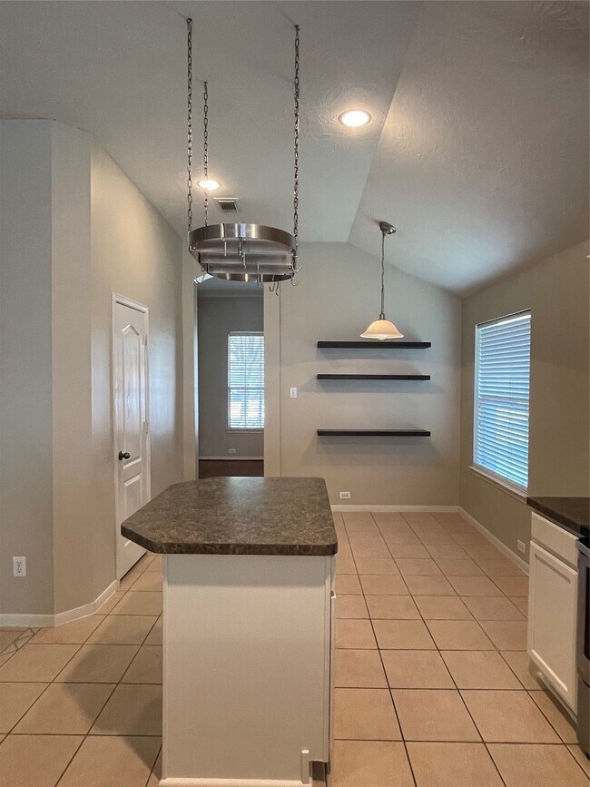 Foto del edificio - 21719 Orange Maple Ct