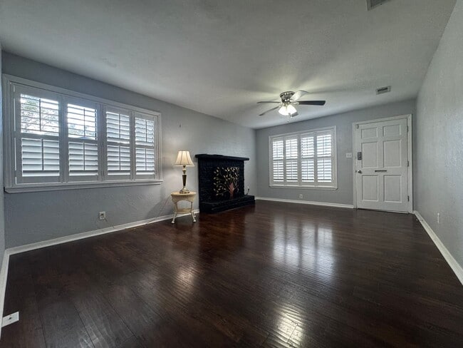 Photo - 3/2 in Ormond Terrace House