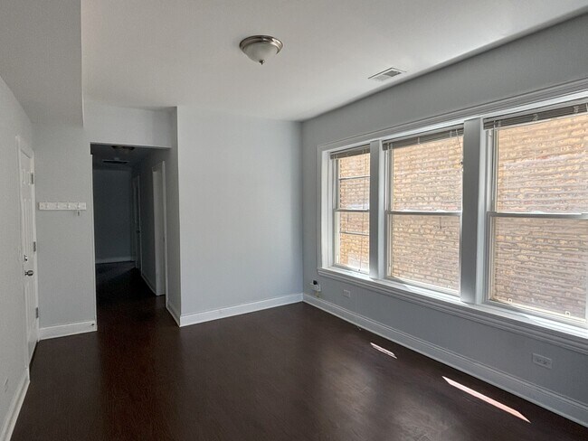 Building Photo - 3613 W Palmer St