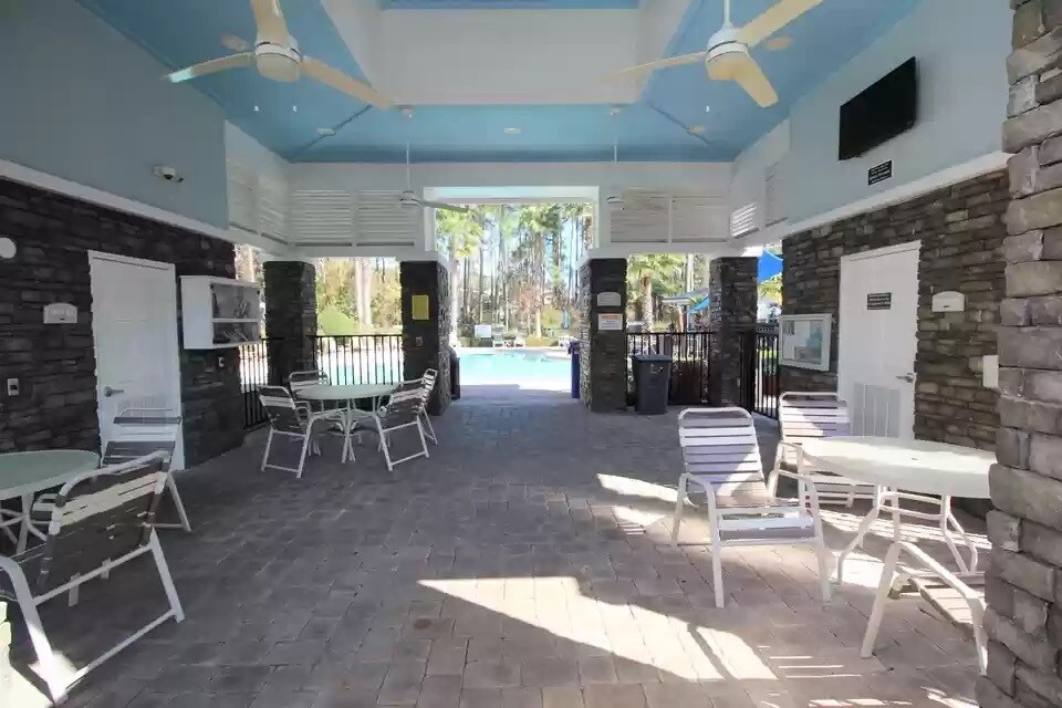 Foto del edificio - 165 Bayberry Cir