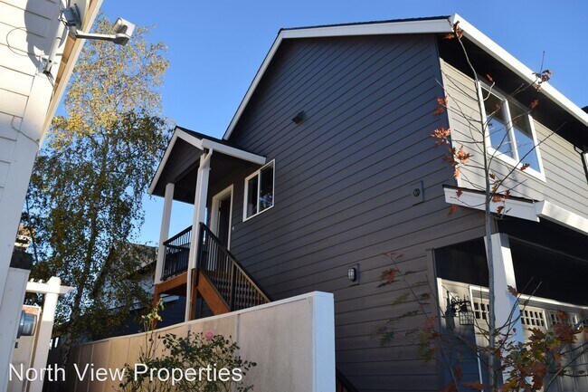 Foto del edificio - 21861 NE Park Ln