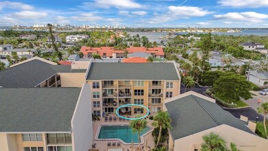 Building Photo - 845 Benjamin Franklin Dr