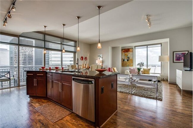 Foto del edificio - 1401 McKinney St