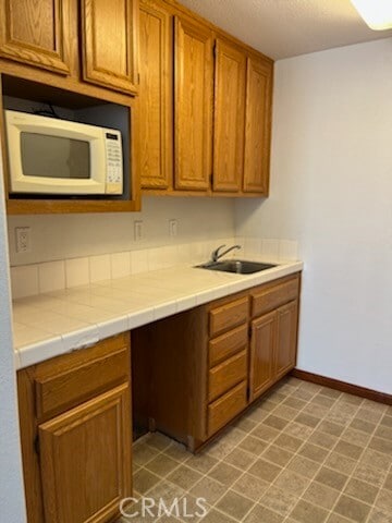 Building Photo - 24954 Mandarin Ct