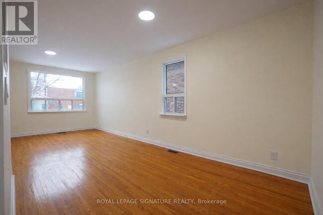 Building Photo - 5 Twentieth St