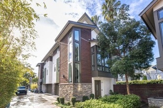 Building Photo - 559 Lytton Ave