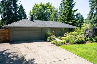 Building Photo - 5530 Bonita Rd