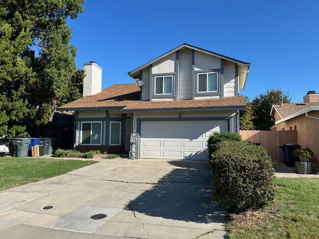 Foto del edificio - AVAILABLE NOW!!!