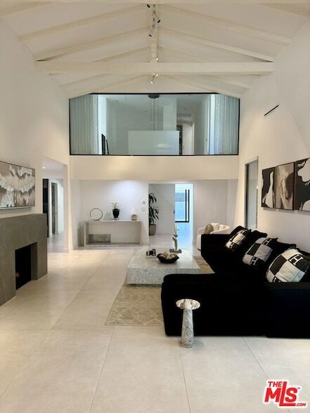 Photo - 201 S Bedford Dr House