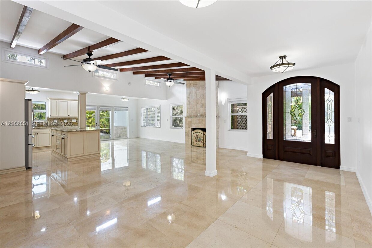 Building Photo - 8030 SW 120th St