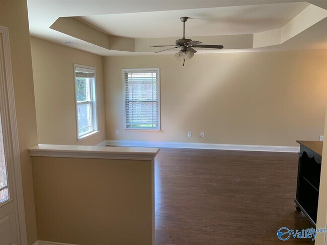 Foto del edificio - 717 River Landing Blvd SW