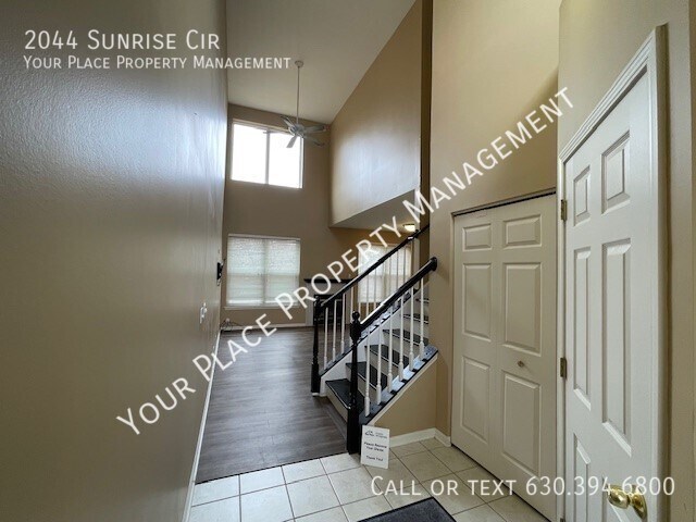 Building Photo - Beautifully updated 2BR, 2.5BA in The Whea...