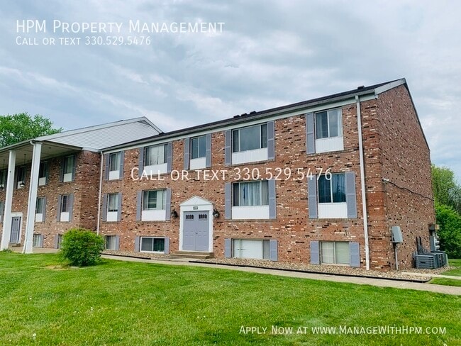 Building Photo - 4227 Middlebranch Ave NE