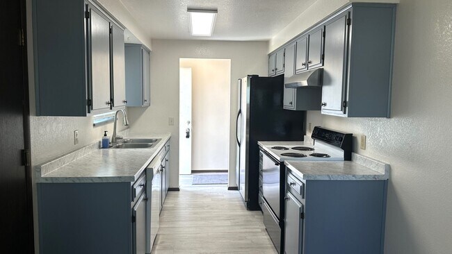 Foto del edificio - Cozy Three Bedroom Home