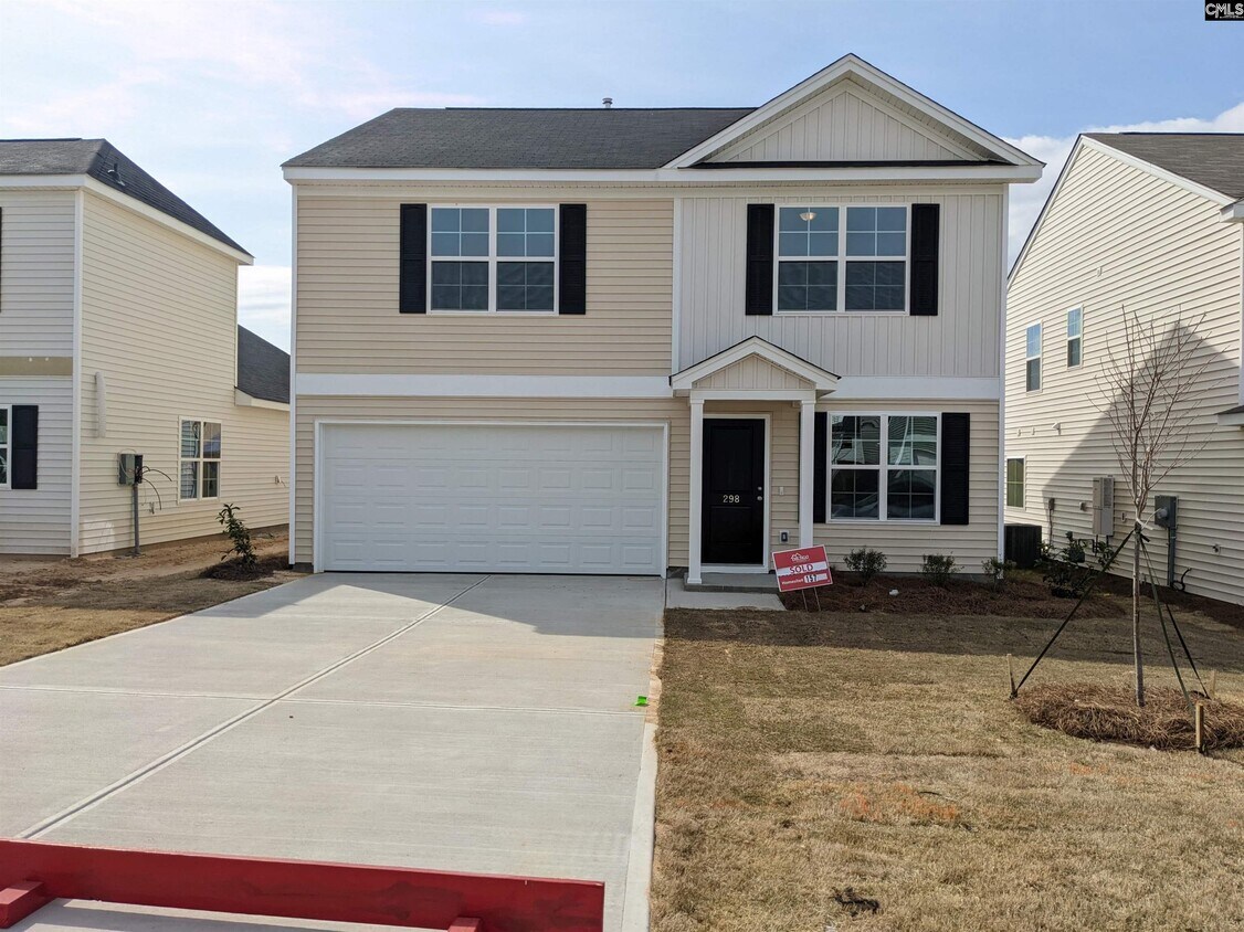Foto principal - 298 Windfall Rd
