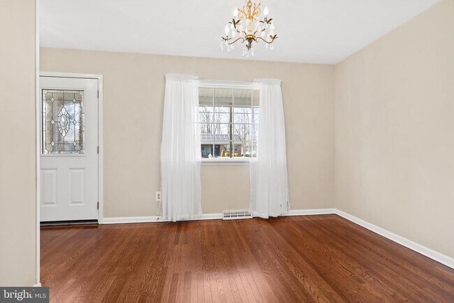 Foto del edificio - 723 Mohawk St