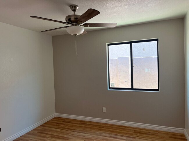 Foto del edificio - Tempe Home For Rent