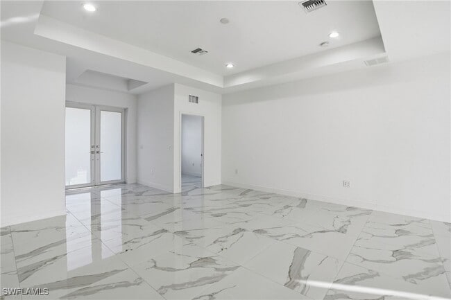 Foto del edificio - 406 Genoa Ave S