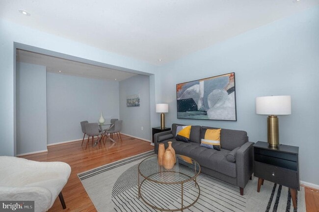 Foto del edificio - 8067 Nicosh Cir Ln