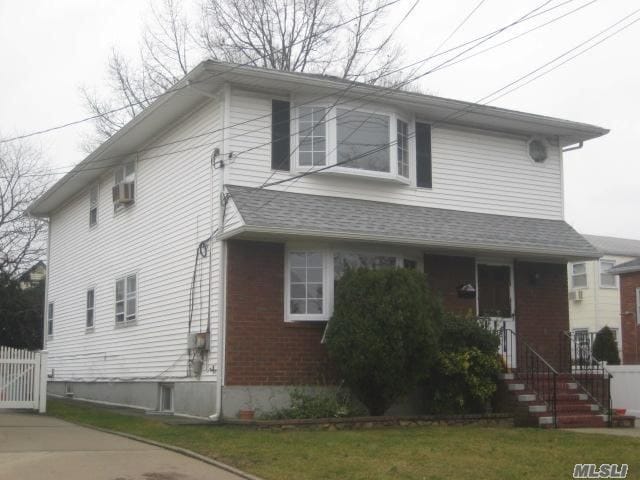 Primary Photo - 247 Lehrer Ave
