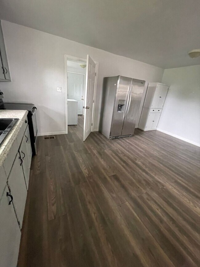 Foto del edificio - Charming 3BR House in Clarksville