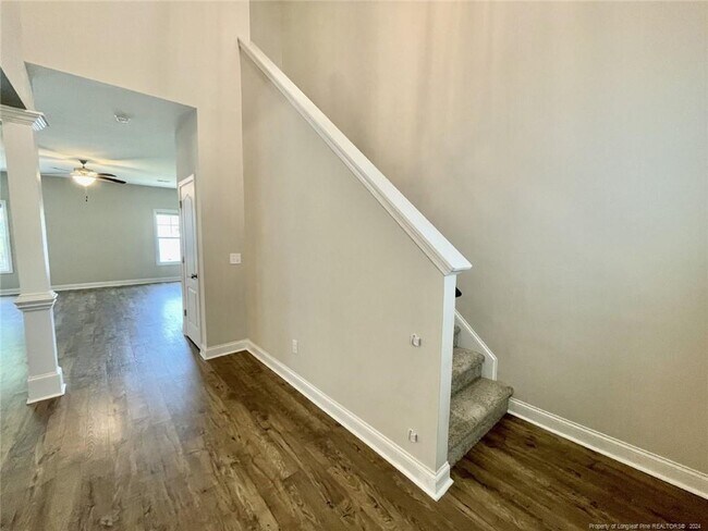 Building Photo - 512 Rempstone Ln