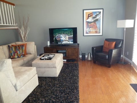 Hardwood like Floors - 10911 Bluffside Dr