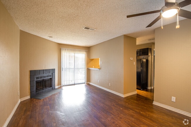 Living Room - Summer Green Apartments