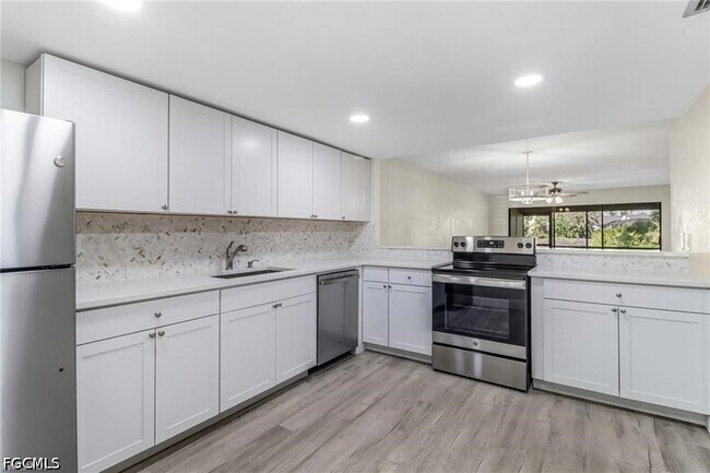 Foto del edificio - 16590 Partridge Place Rd