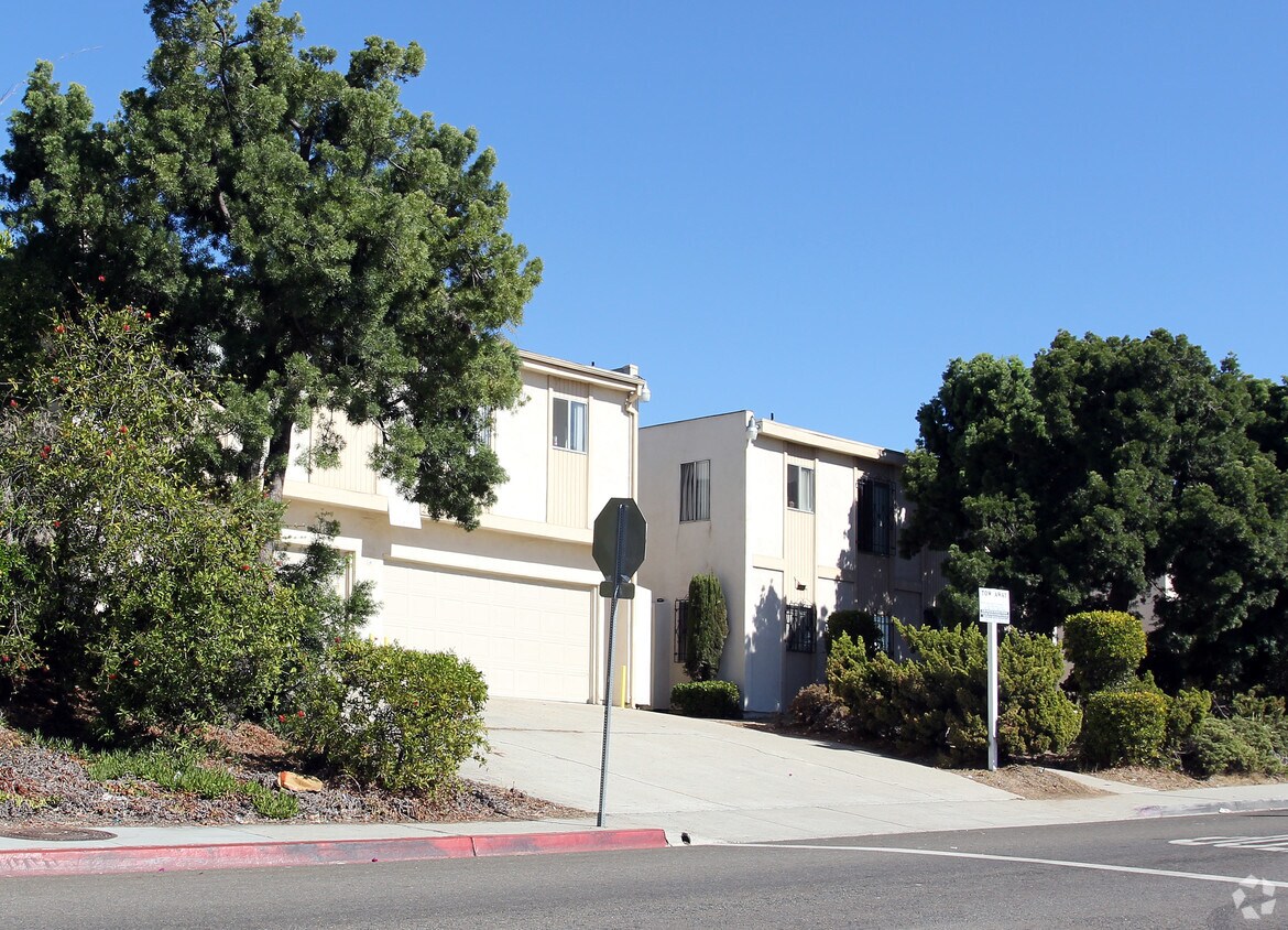 Foto del edificio - 2850-2890 Island Ave