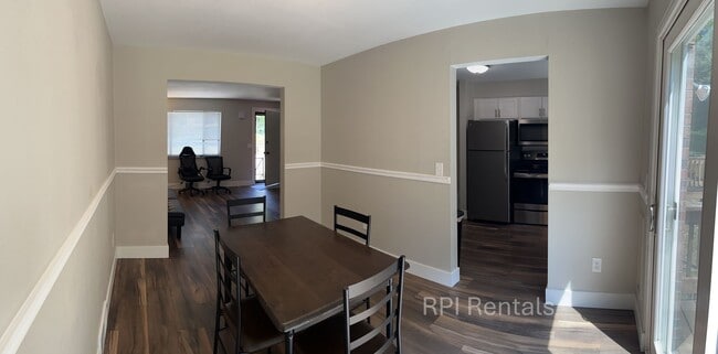 Foto del edificio - Shaler 2 Bedroom Townhouse