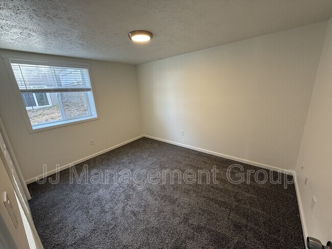 Foto del edificio - 1235 2nd St