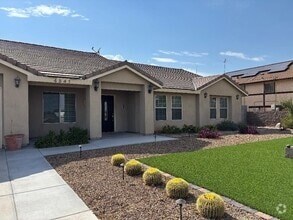 Building Photo - 4541 N Campbell Rd
