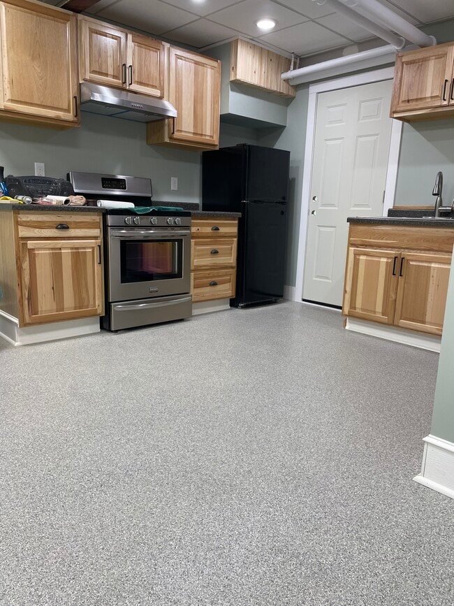 Kitchen - 1826 E Superior St