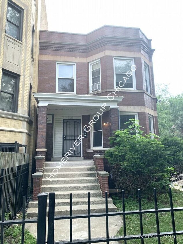 Primary Photo - Auburn Gresham Beauty
