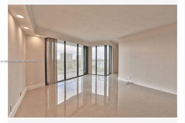 Building Photo - 4000 Towerside Terrace