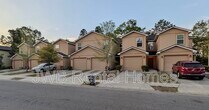 Foto principal - 7796 Playschool Ln