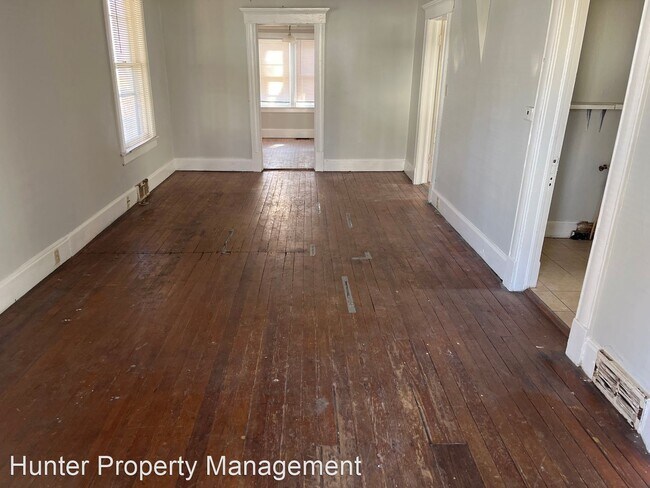 Foto del edificio - 2 br, 1 bath House - 1040 W Madison