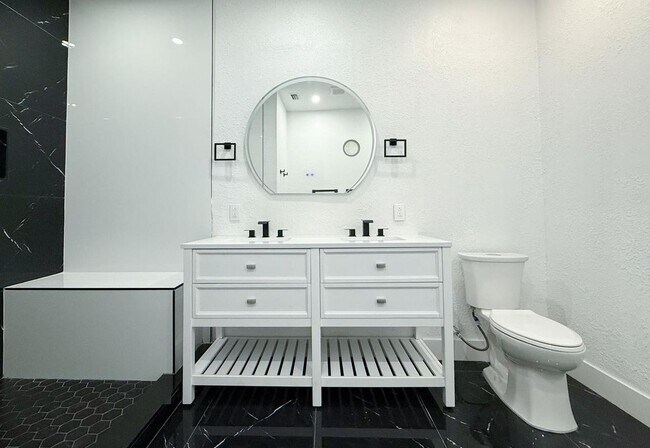 Foto del edificio - 2958 White Cedar Cir
