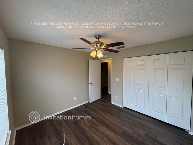 Building Photo - 4704 Bloom Dr